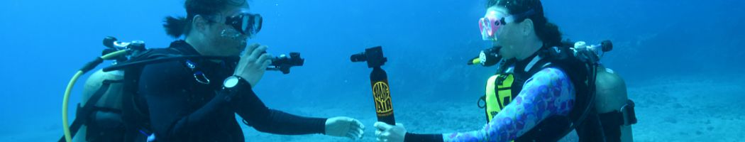 Pass your Spare Air to a buddy when they have an emergency